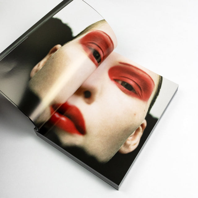 Beauty Papers #12 – GUDBERG NERGER Shop