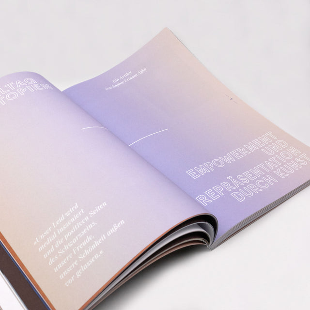 GIRLZ WITH CURLZ Issue 04 – GUDBERG NERGER