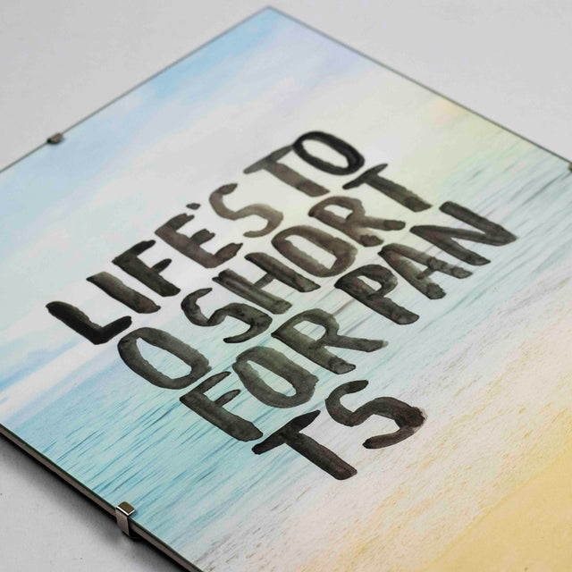 Uwe Lewitzky – Life Is too short for pants