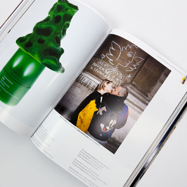 Novembre Magazine Issue 18