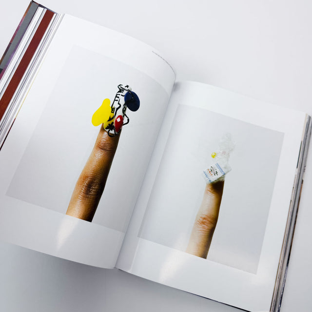 Novembre Magazine Issue 18