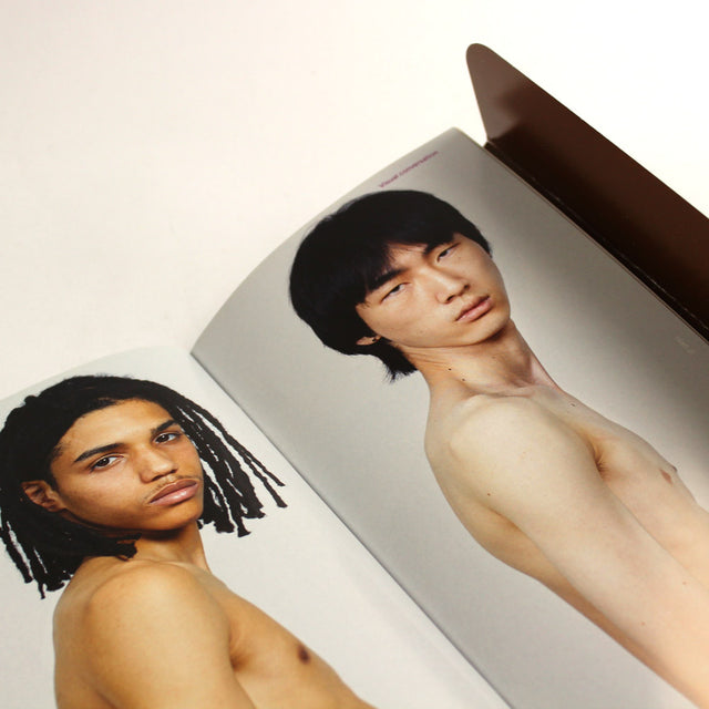 Wallet Issue 6 - buy at GUDBERG NERGER