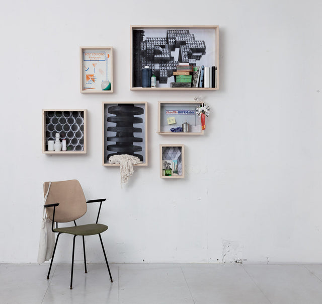 ET – a frame shelving