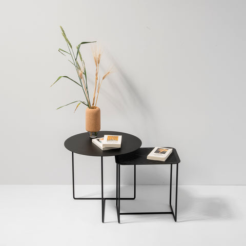  Solid 01 Side Table – Black – buy at GUDBERG NERGER Shop